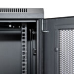 Y10E006-B1 -8