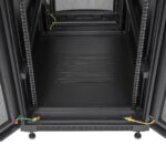 Y10E064-B1-SolidRack-R3103-Premium-25U-Rack-Enclosure-Cabinet10.jpg