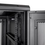 Y10E066-B1-SolidRack-R3004-Premium-24U-Rack-Enclosure-Cabinet10.jpg