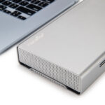 D90 USB-C Desktop Storage 12
