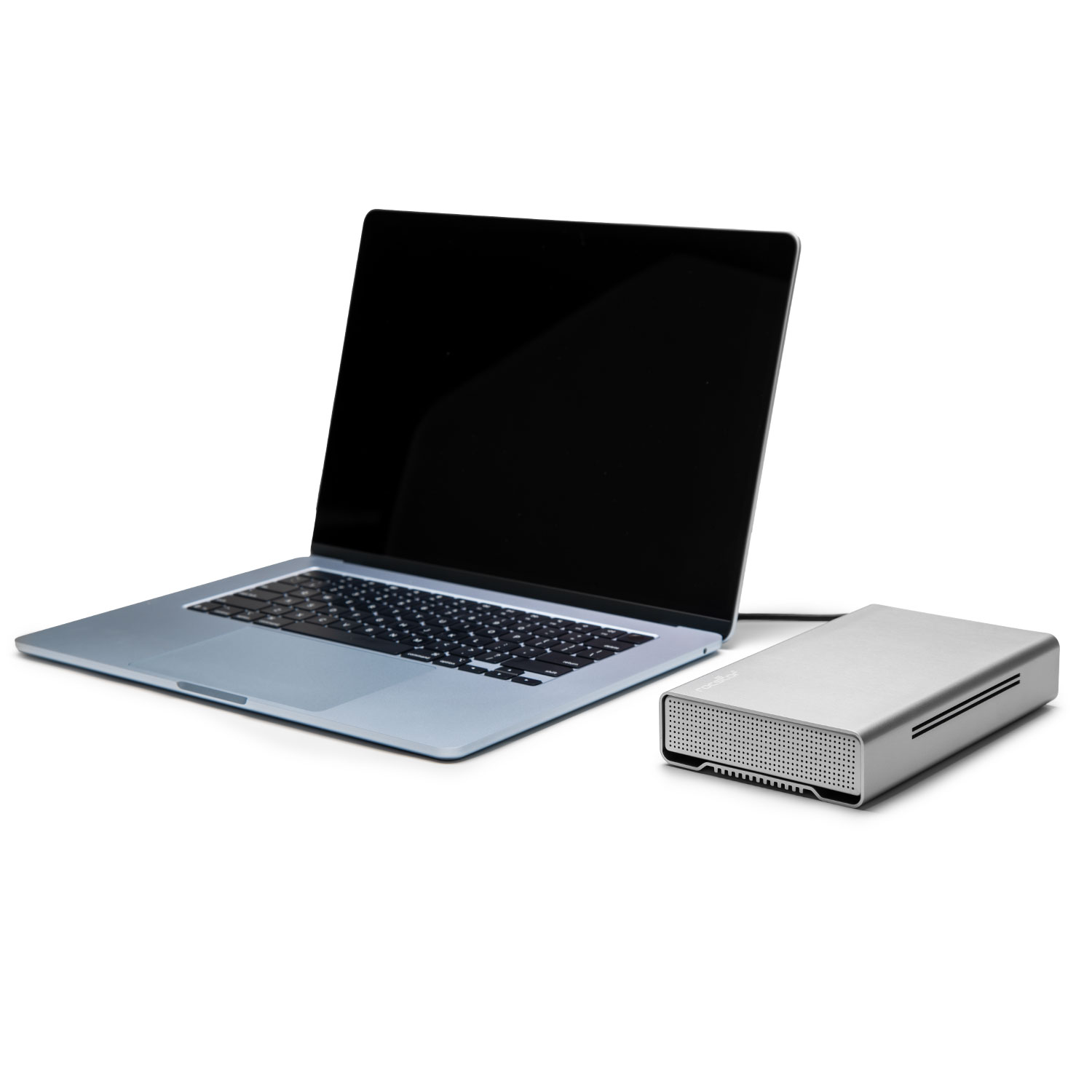 D90 USB-C Desktop Storage 13