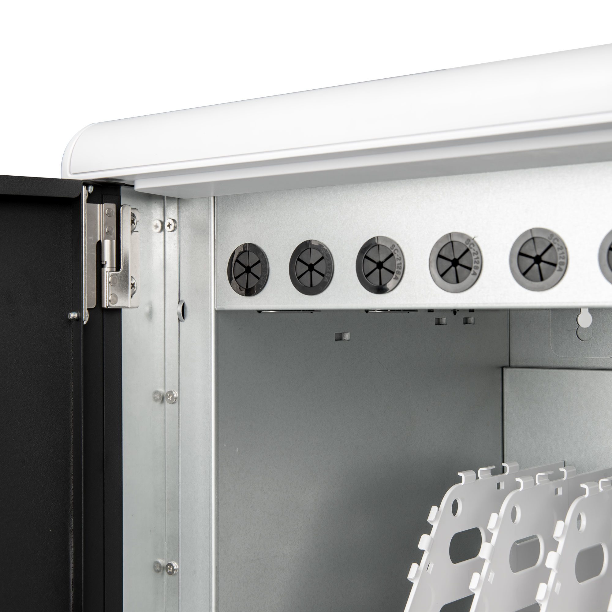 Rocstor-Volt-C14-Charging-Station10.jpg