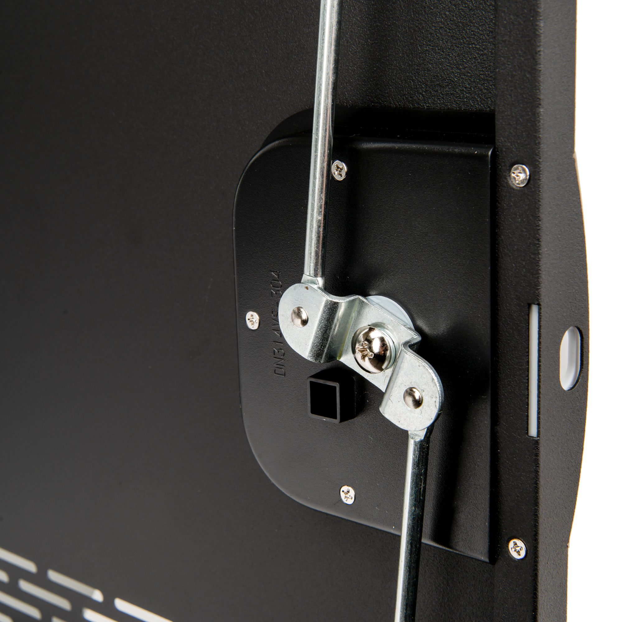 Rocstor-Volt-C14-Charging-Station12.jpg