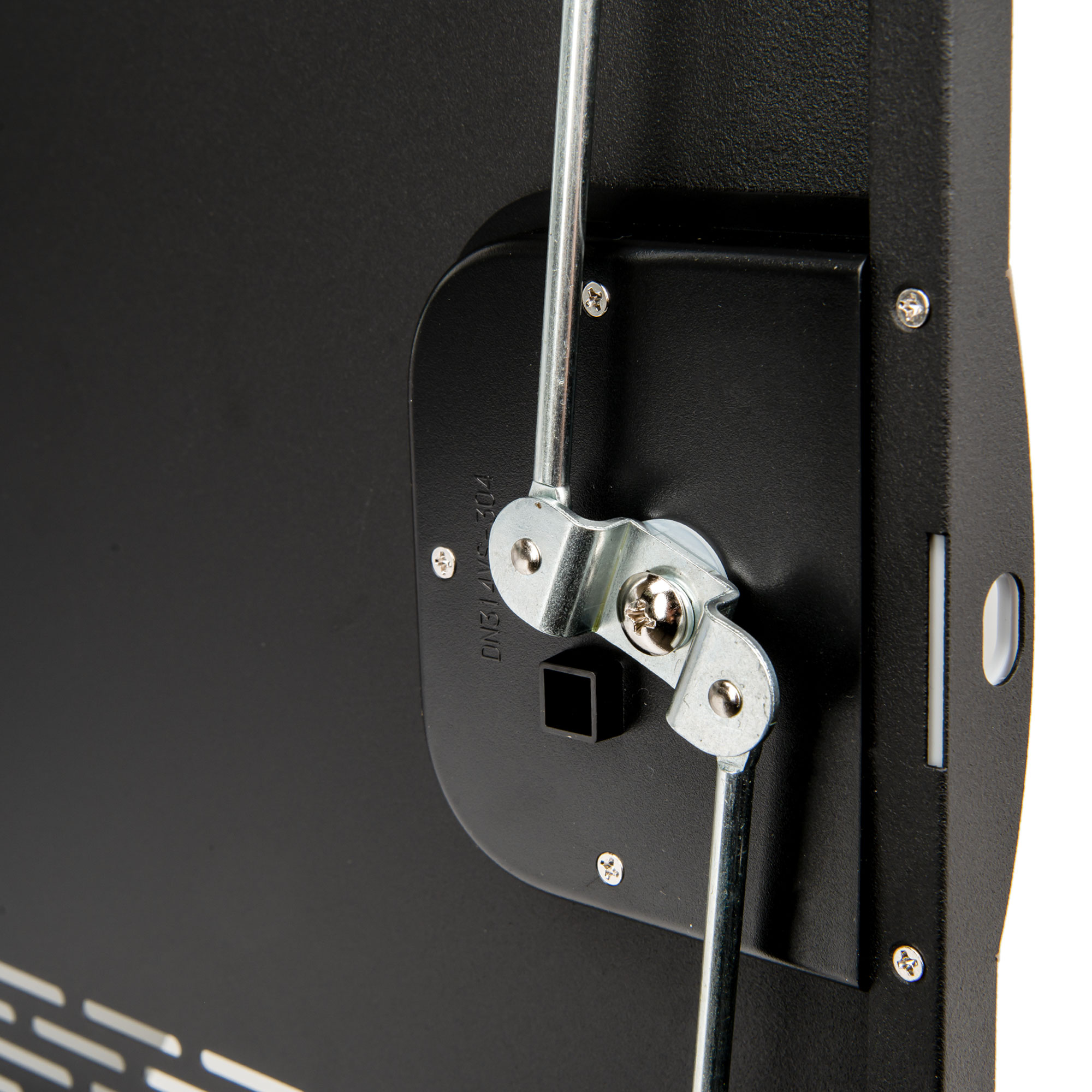 VT0022-S1 Volt C14 Charging Station8