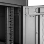 Y10E094-B2 27U Rack 6