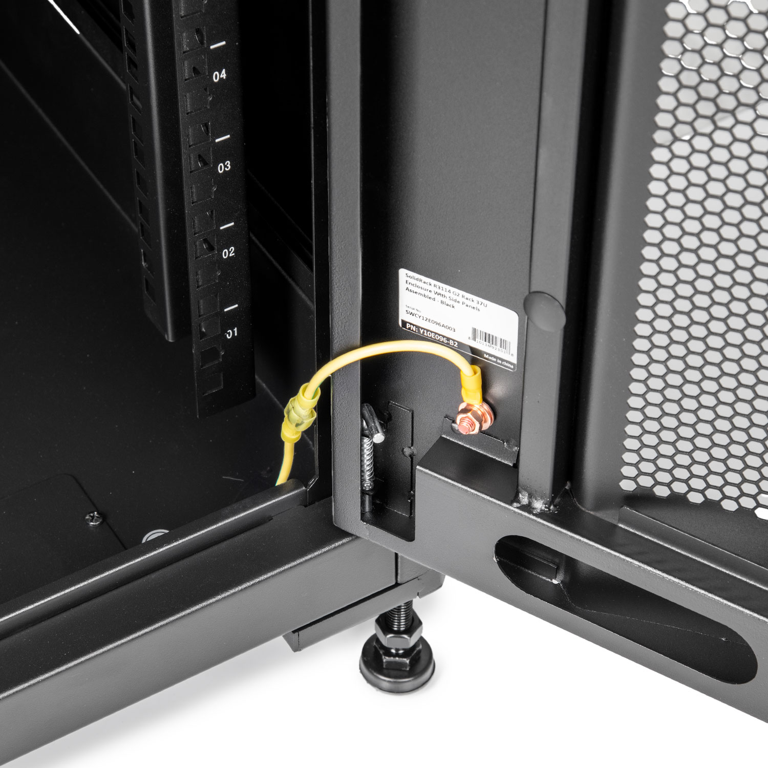 Y10E095-B3 32U Rack 15