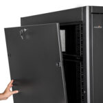Y10E095-B3 32U Rack 17