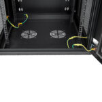 Y10E092-B1 15U Wall Rack13